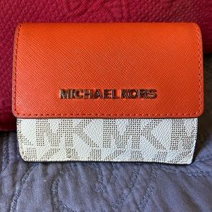 Michael Kors keychain/wallet